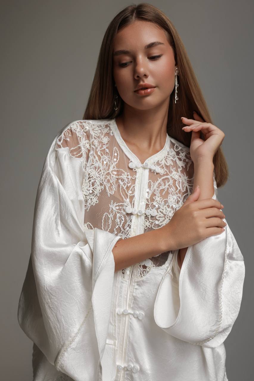 Yasmin kimono