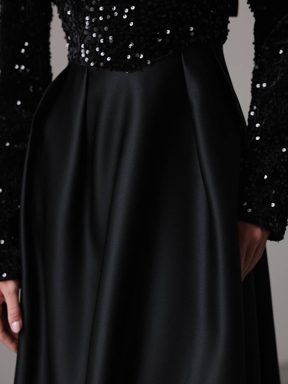 Midnight Elegance Evening Dress