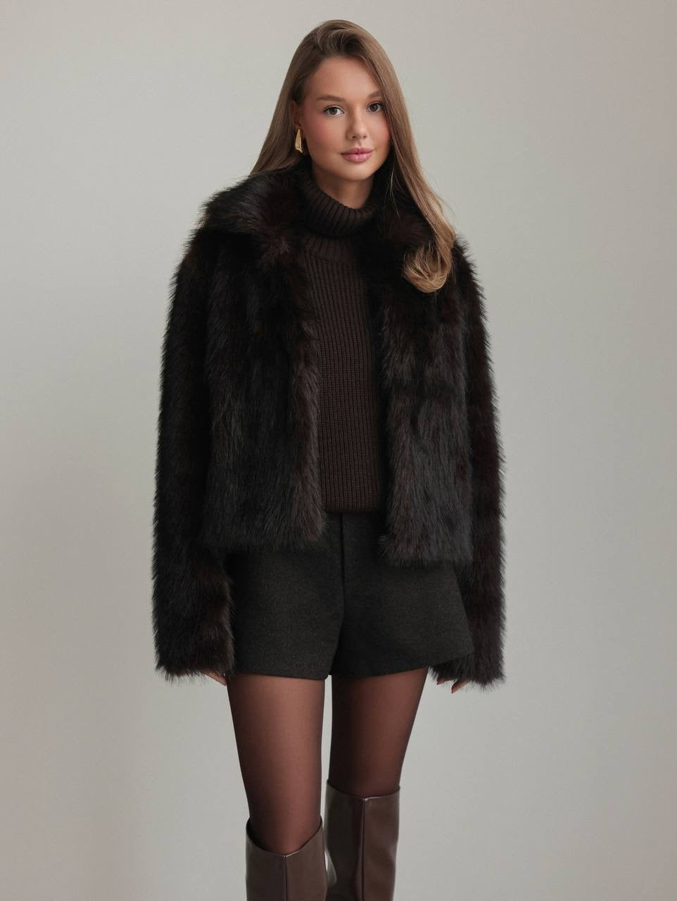 Chic Wool-Blend Shorts