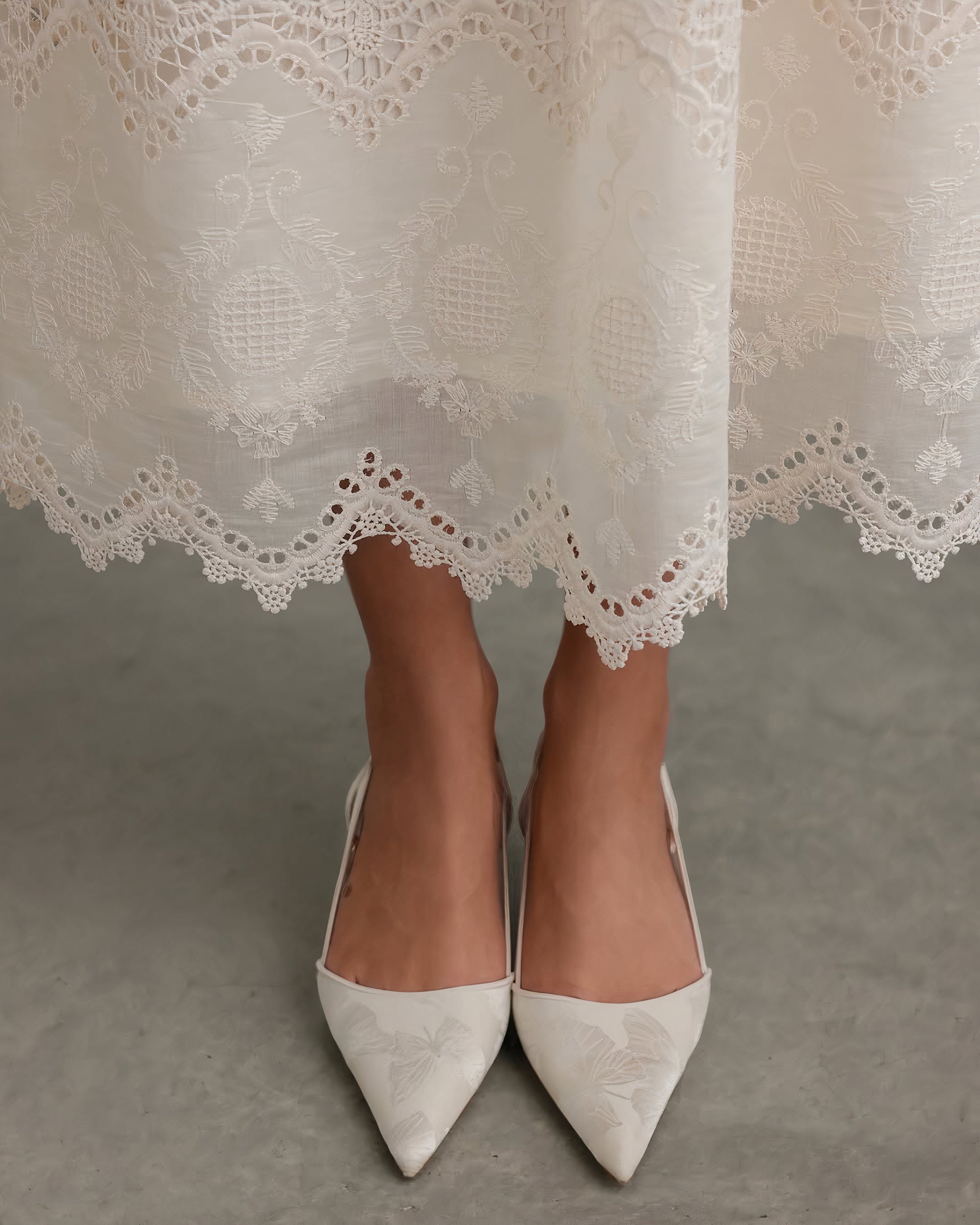 Pearl Embroidered Lace Midi Dress