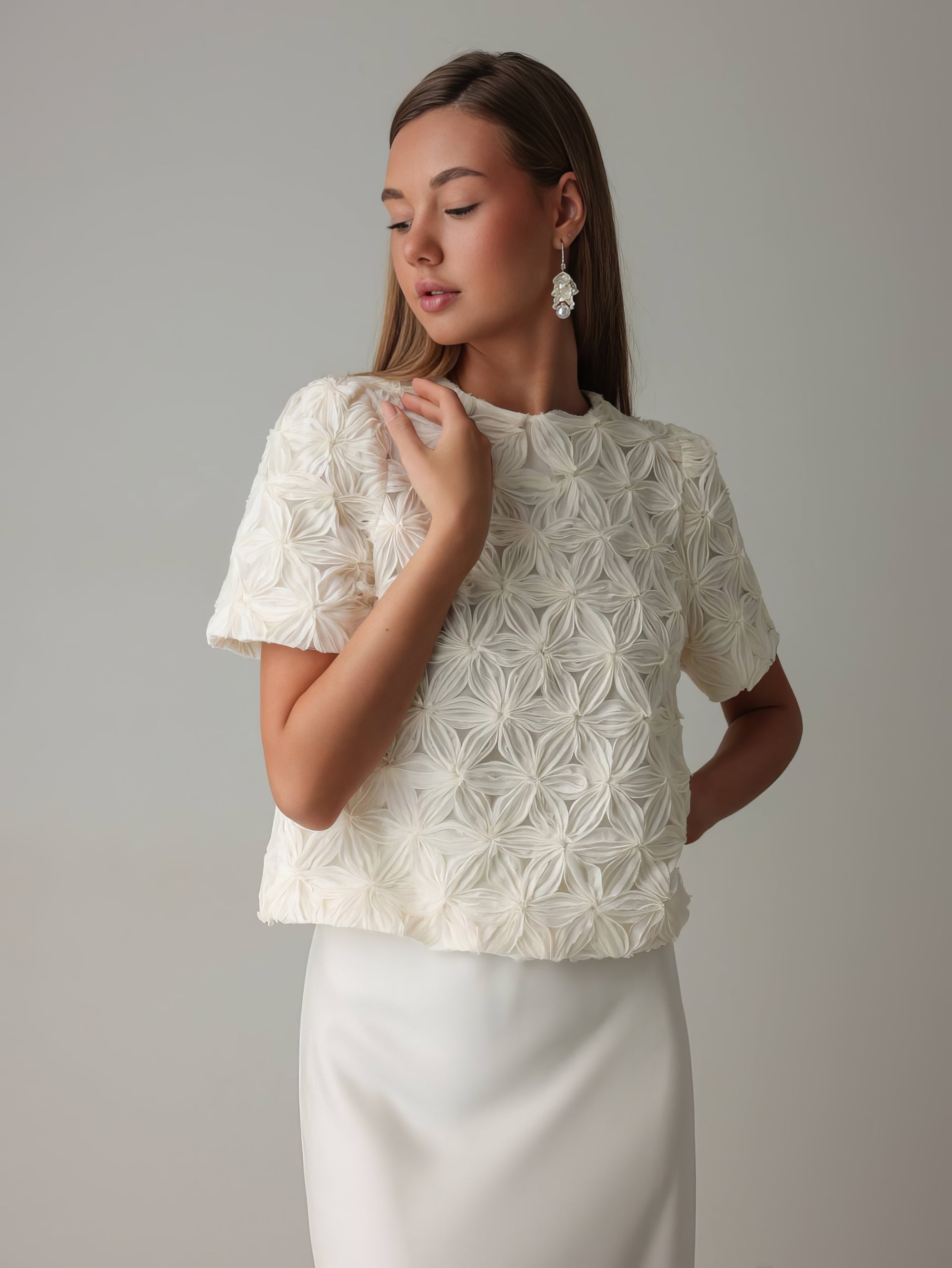 Embellished Textured White Short Sleeve Blouse