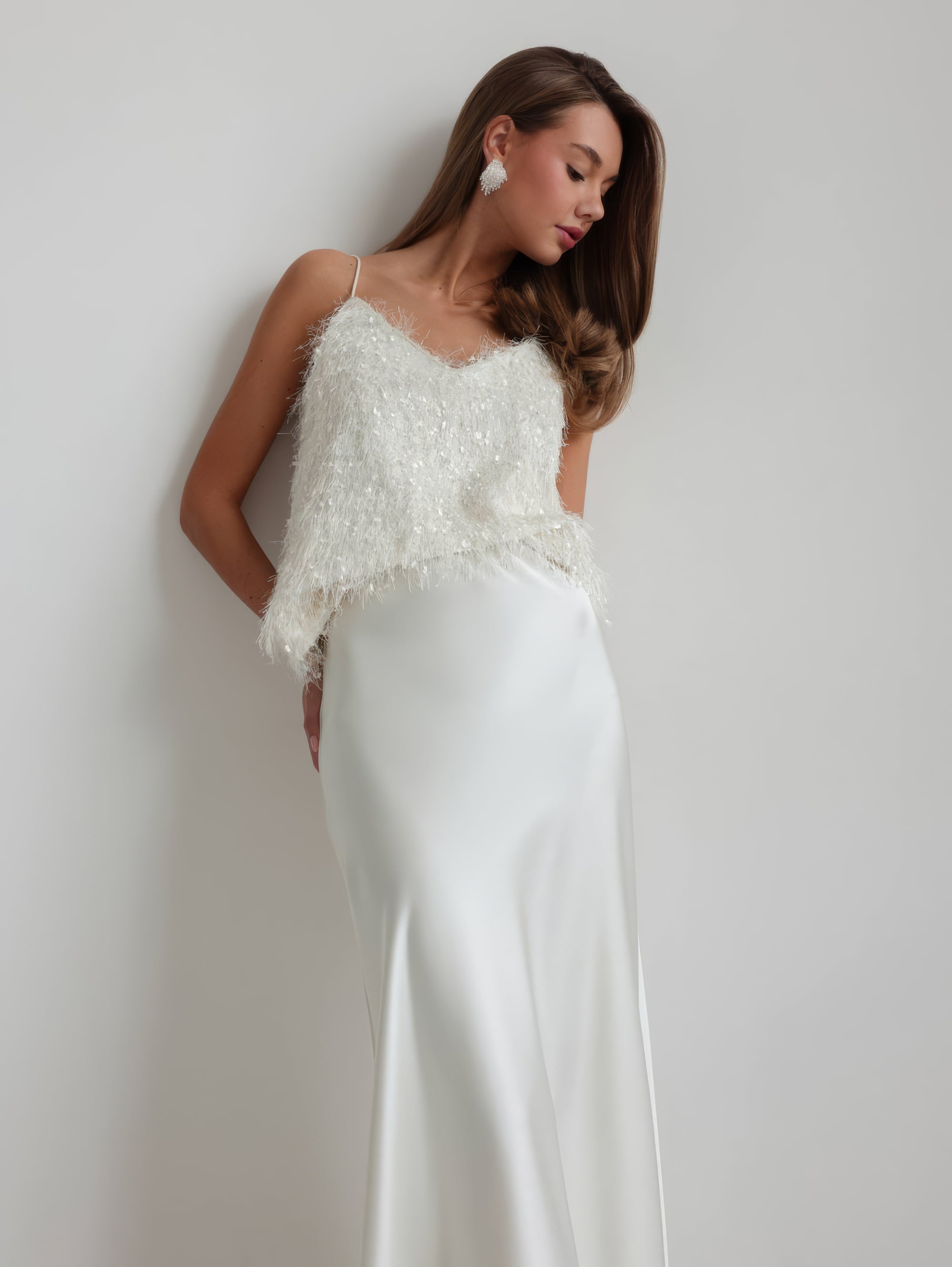 Grand Shimmering White Tulle Midi Skirt