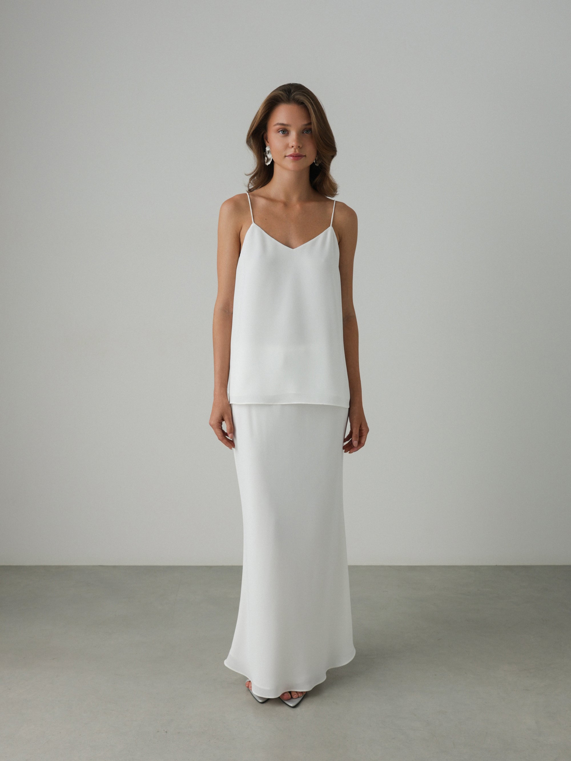 Essential Minimal Top