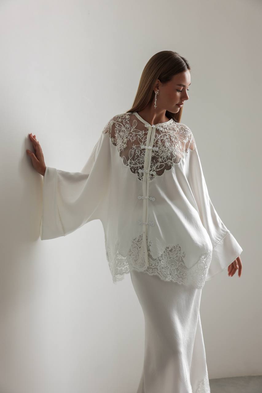 Yasmin kimono
