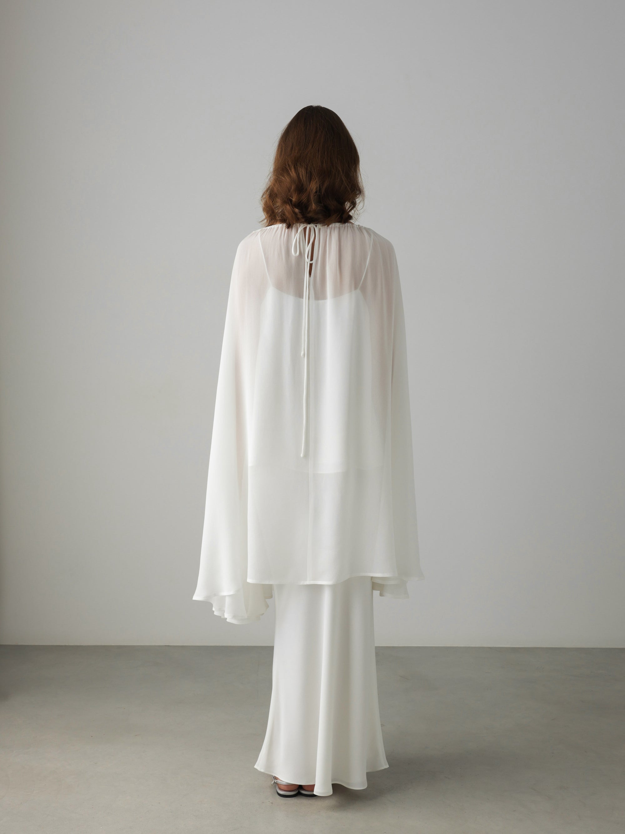 Air Veil Cape