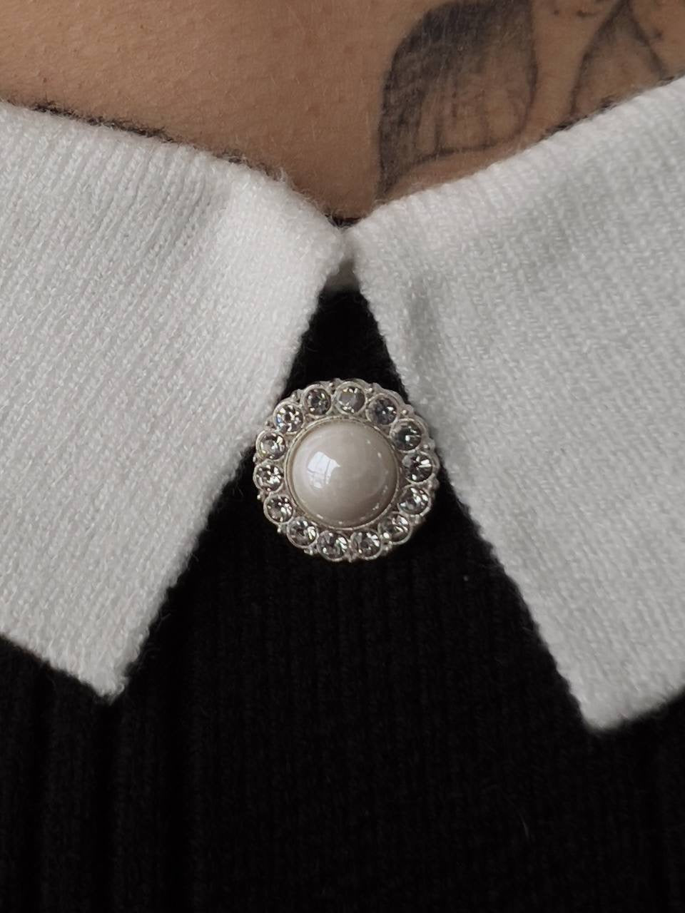 White Ribbed Blouse with Black Collar