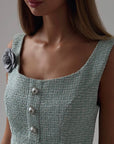 Elegantes mintgrünes Minikleid