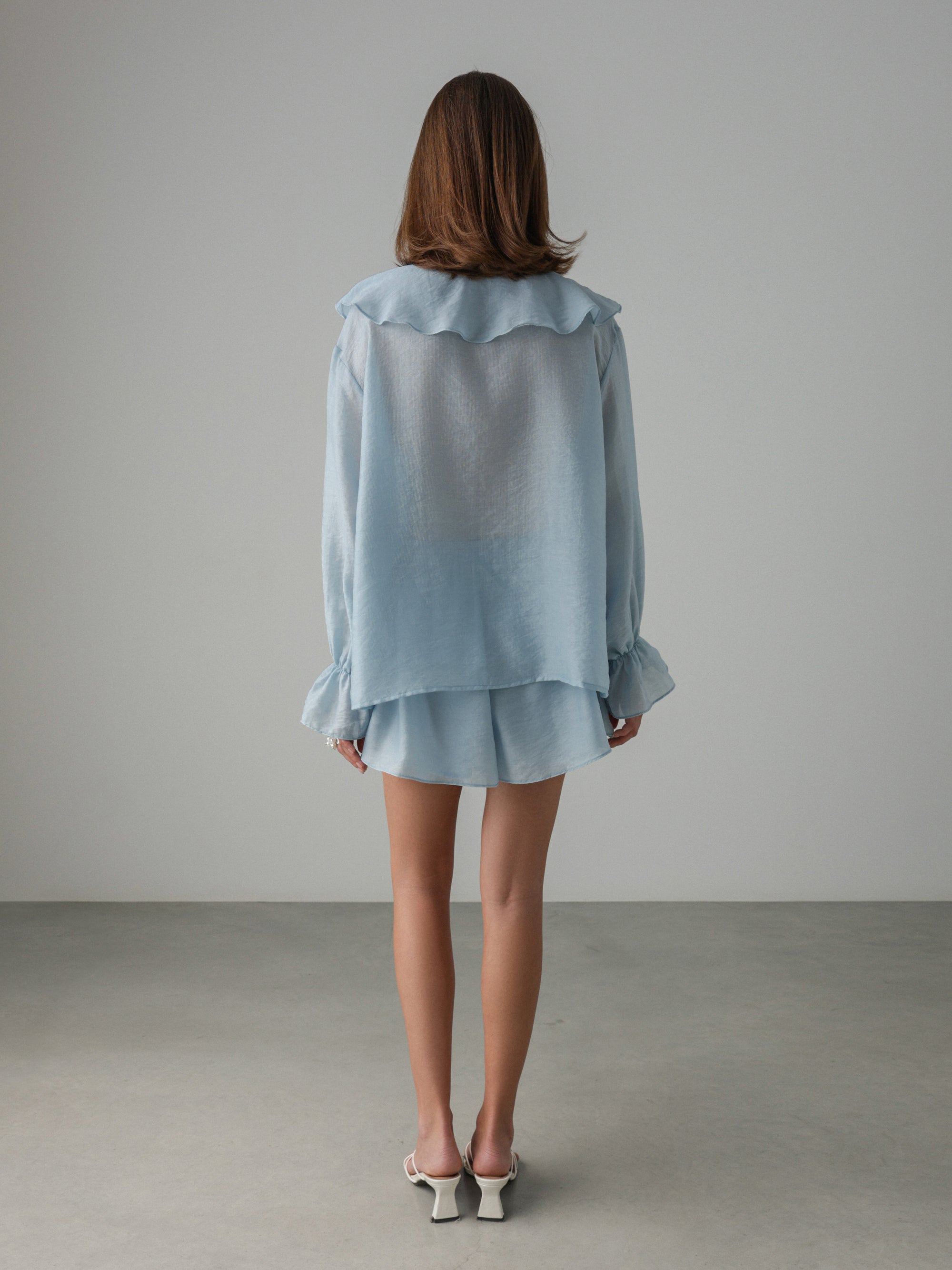 Sky Waltz Linen Set