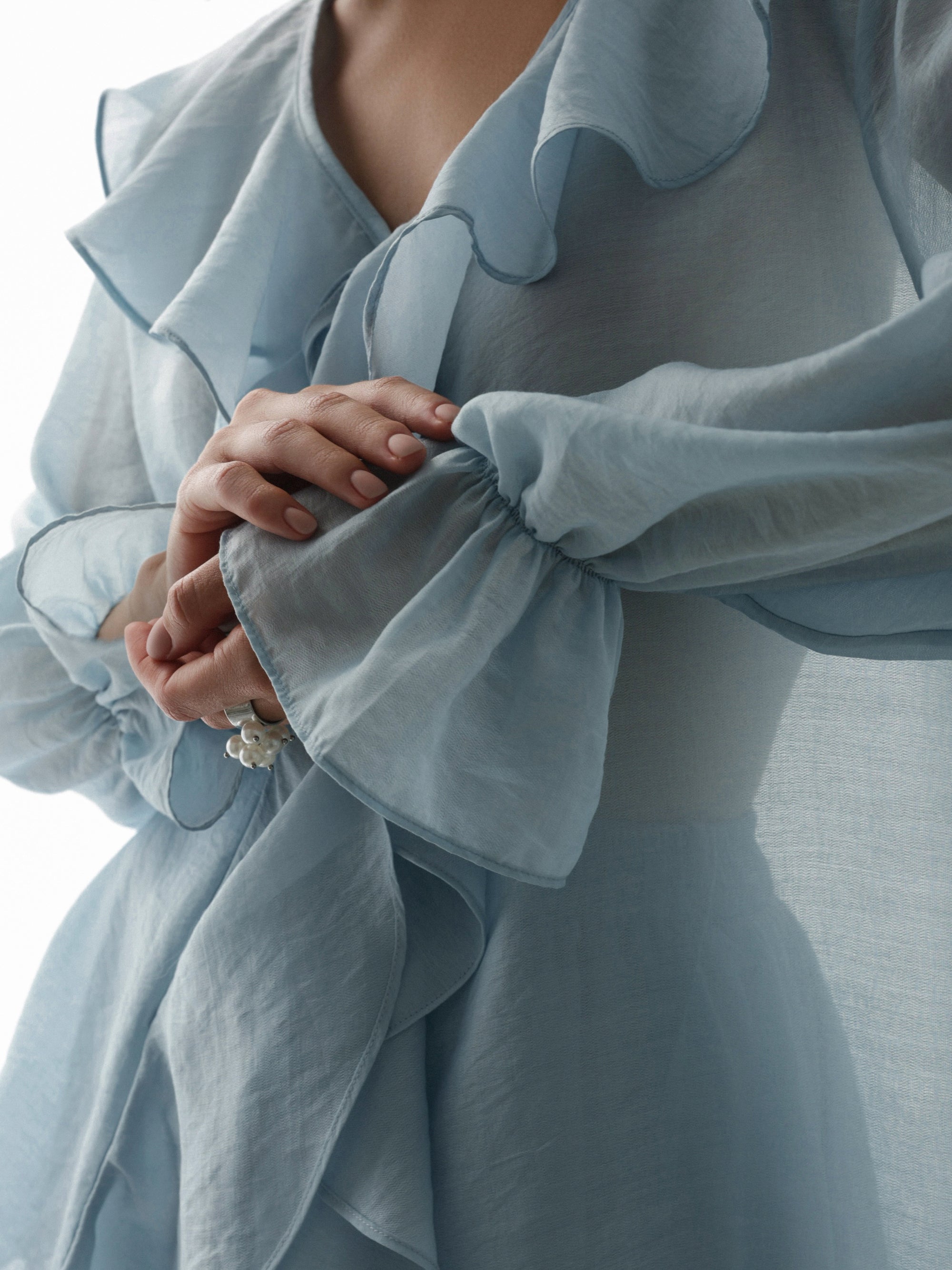 Sky Waltz Linen Set