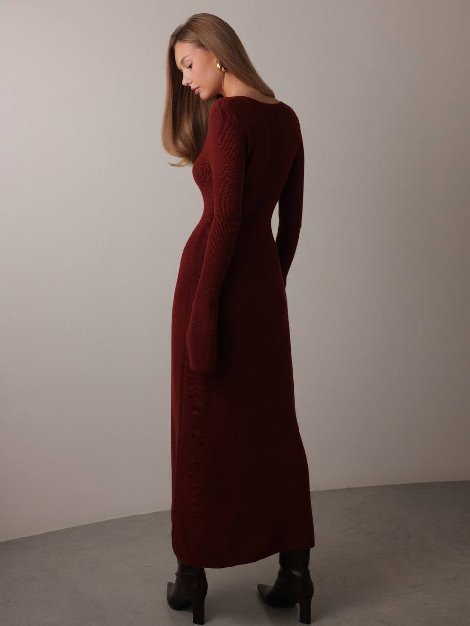 Chic Wine Red Knit Midi Dress