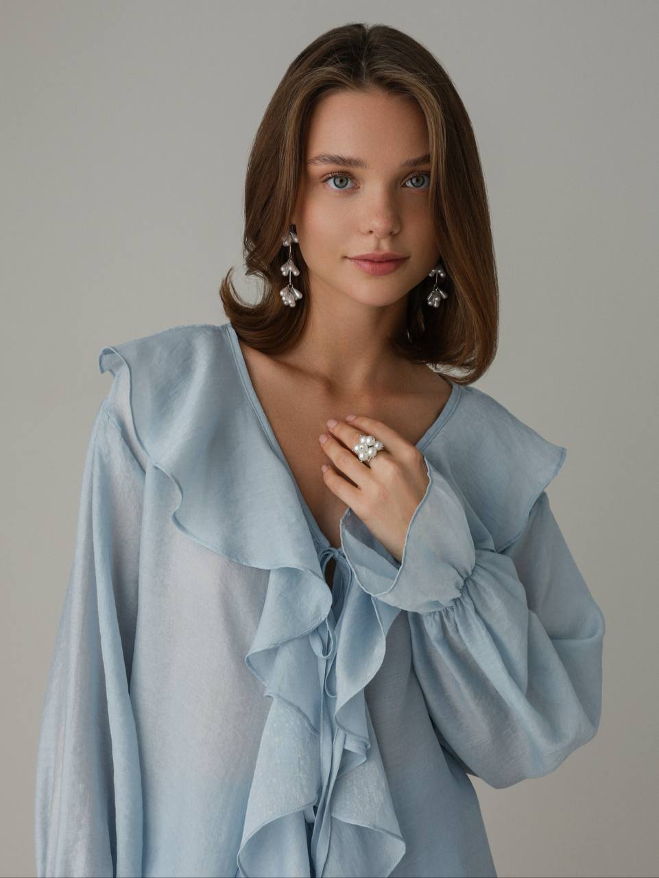 Sky Waltz Linen Set