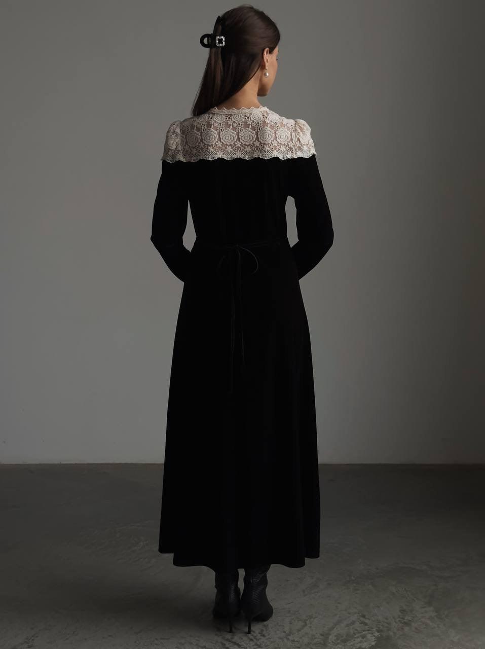 Elegant Black Velvet Maxi Dress with White Lace Detail.