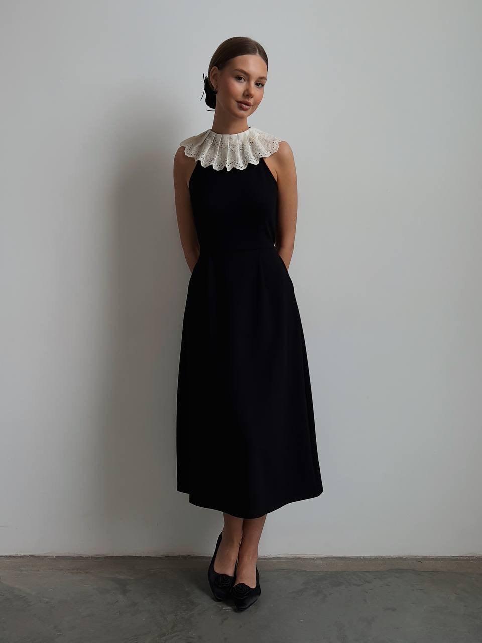 Elegant Black Midi Dress Special Design with Lace Collar.