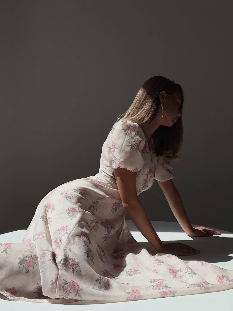 Elegant Pink Floral Midi Dress.