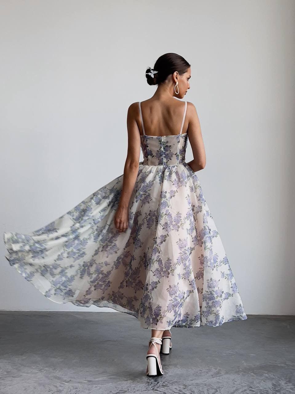 elegant floral dress Paisley 11 DETAILS Material Velvi - Cali Maxi Dress