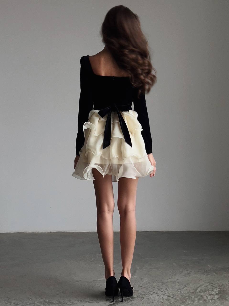 Stunning Black-White Contrast Dress - GodBlessDress