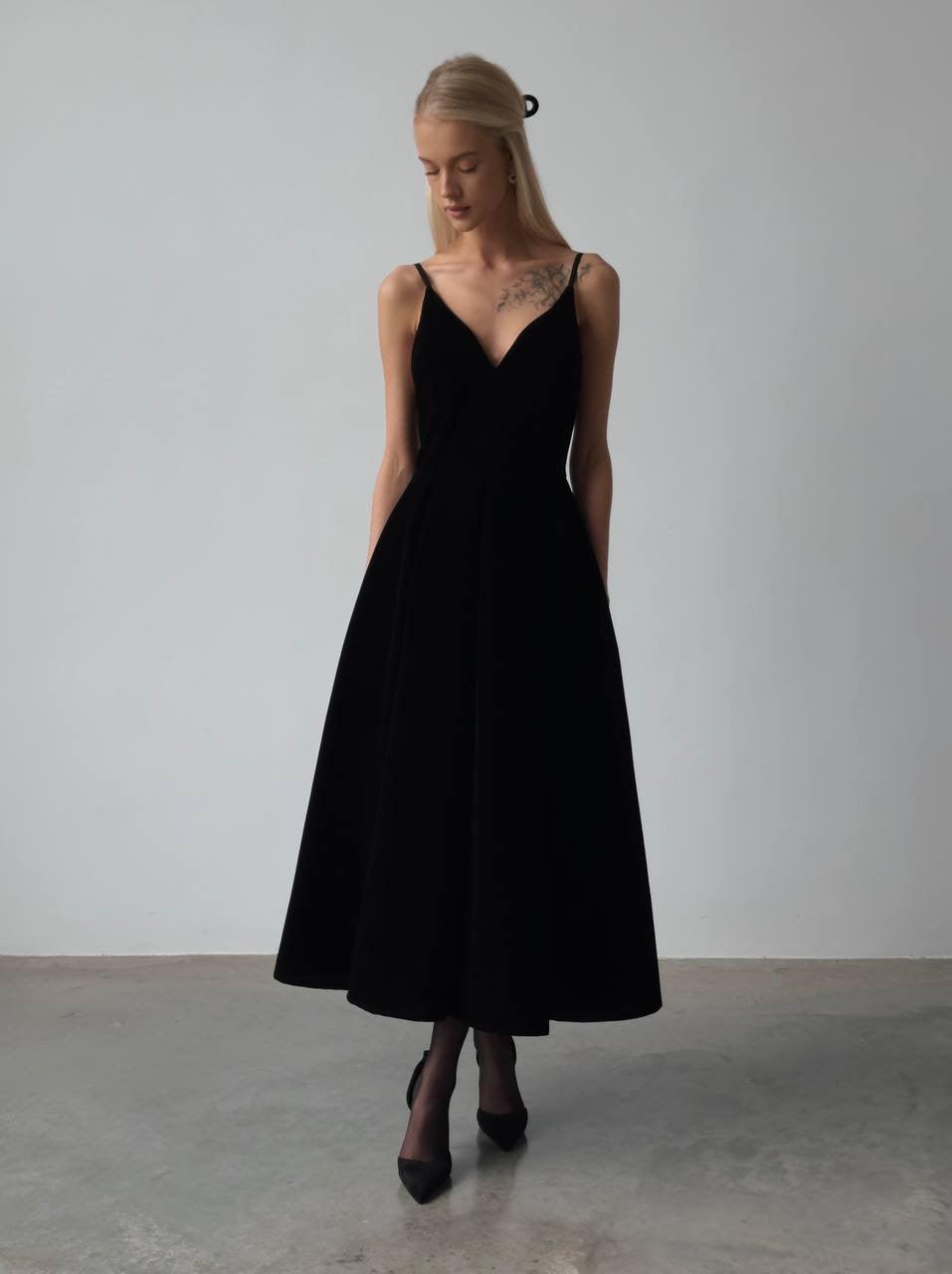 Elegant Black Evening Gown - GodBlessDress