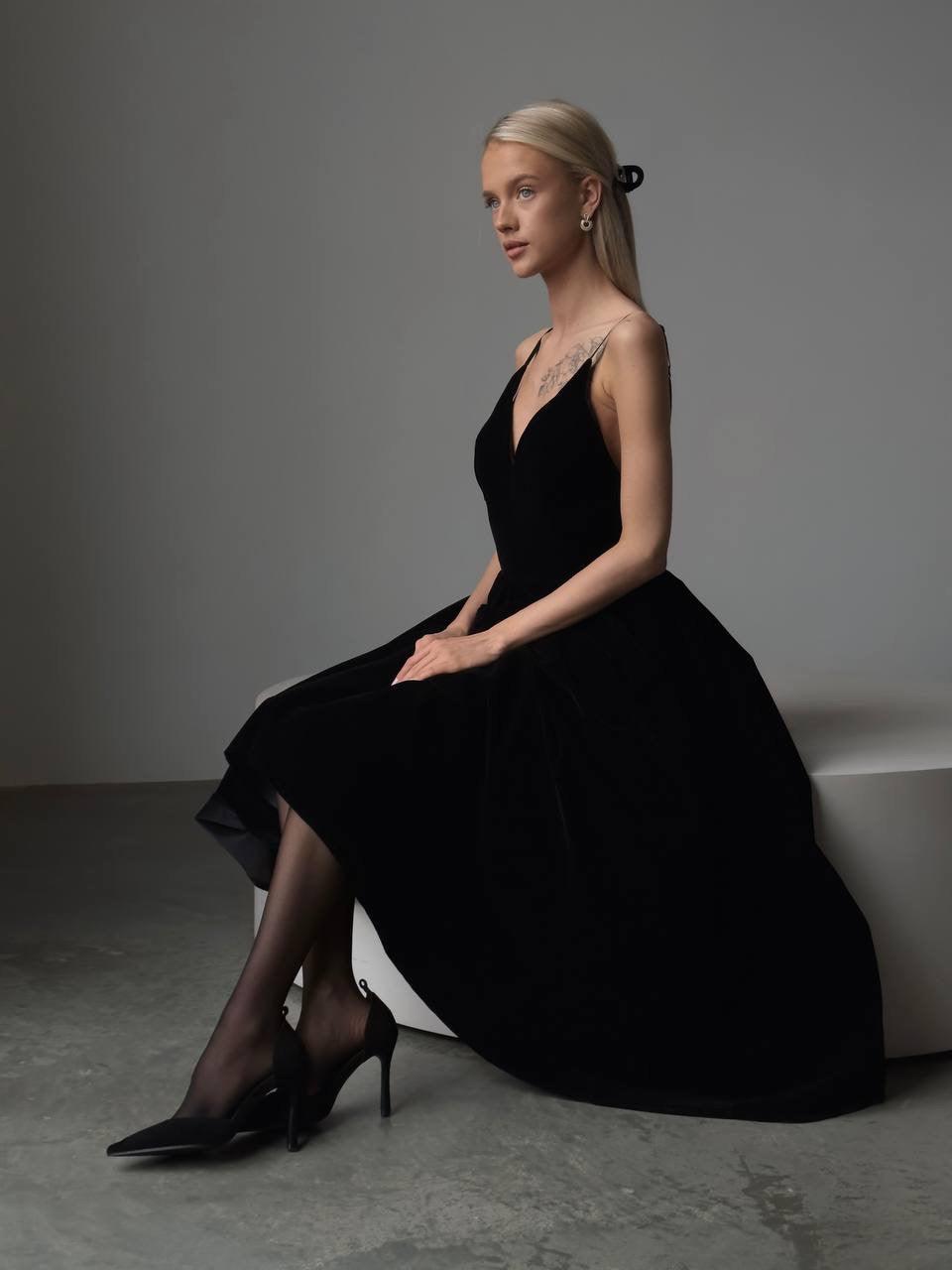 Elegant Black Evening Gown - GodBlessDress