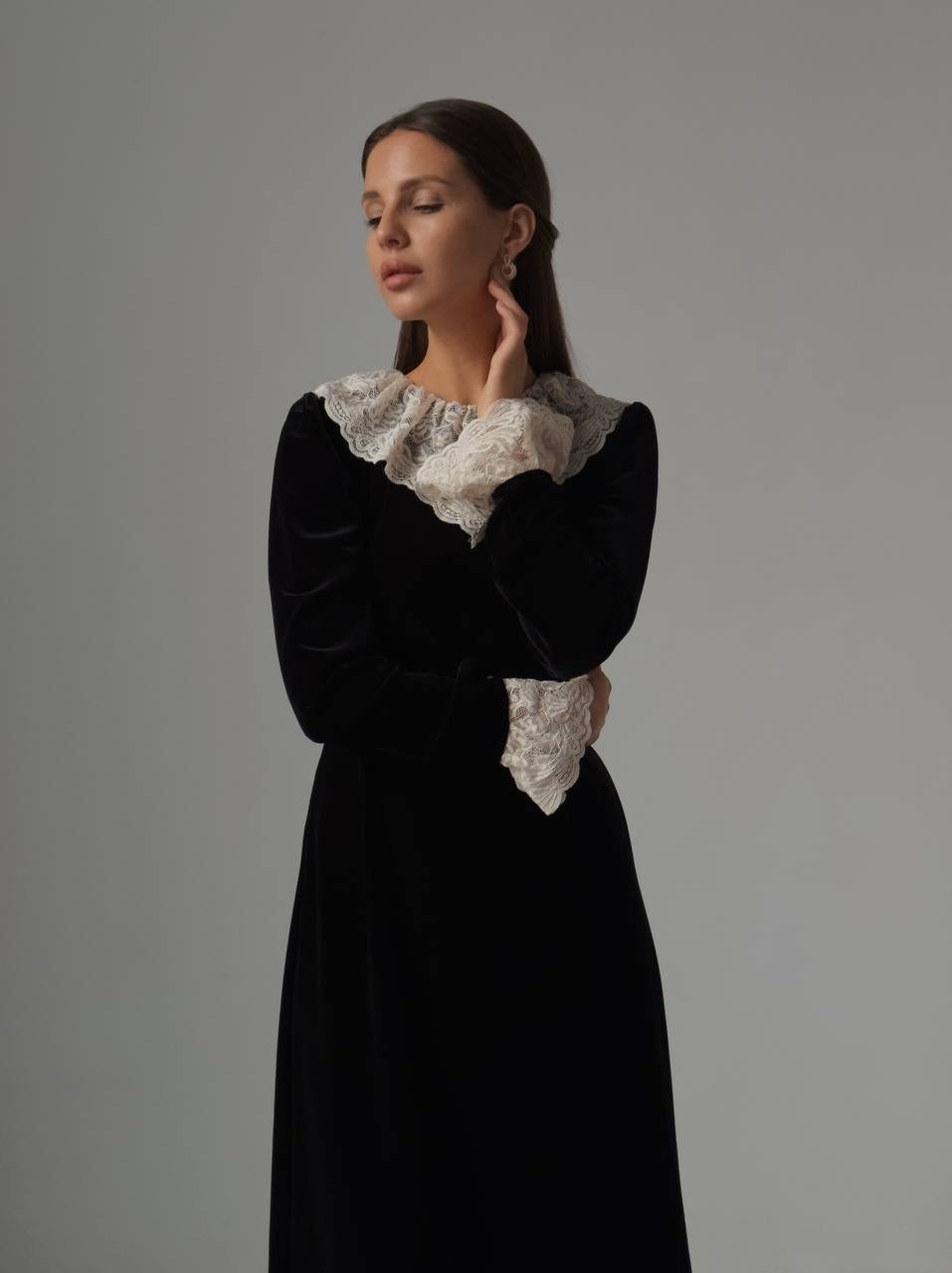 Timeless Black Velvet Dress with Lace Collar